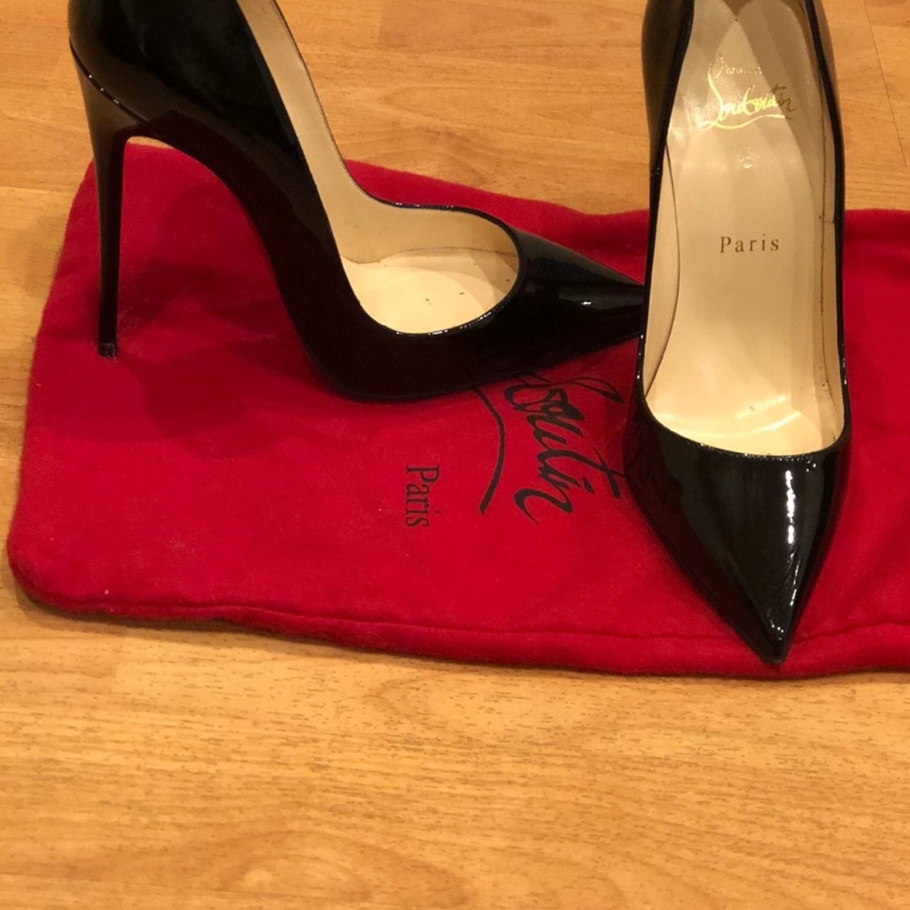 Louboutin heels size 36 worn only twice !